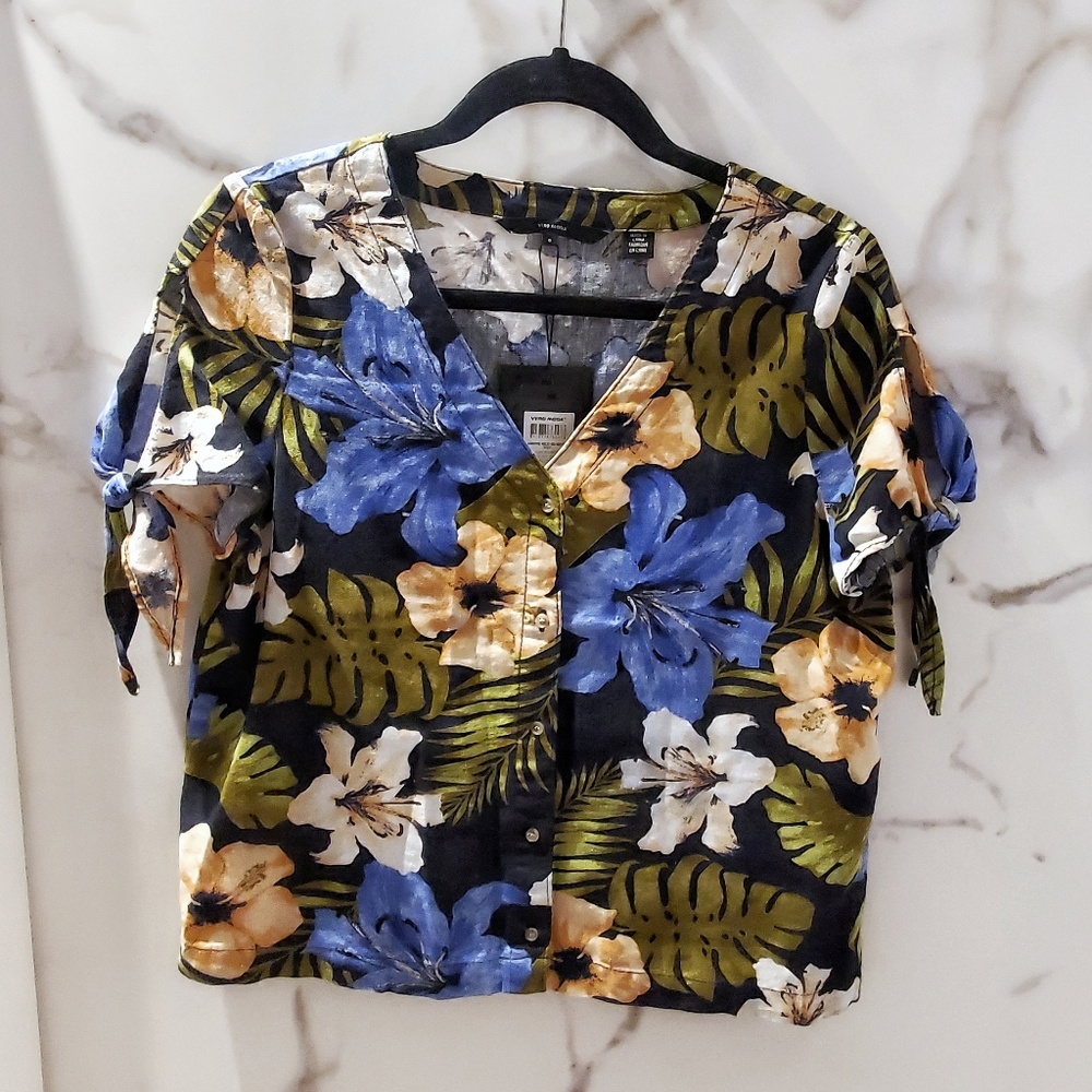 Linen tropical short sleeves blouse